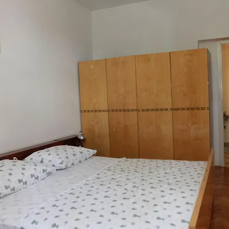 Katarina Appartement Mirce